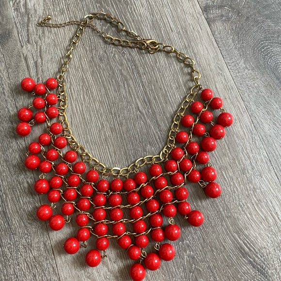Jewelry - ❤️💥Chunky Red Necklace❤️💥